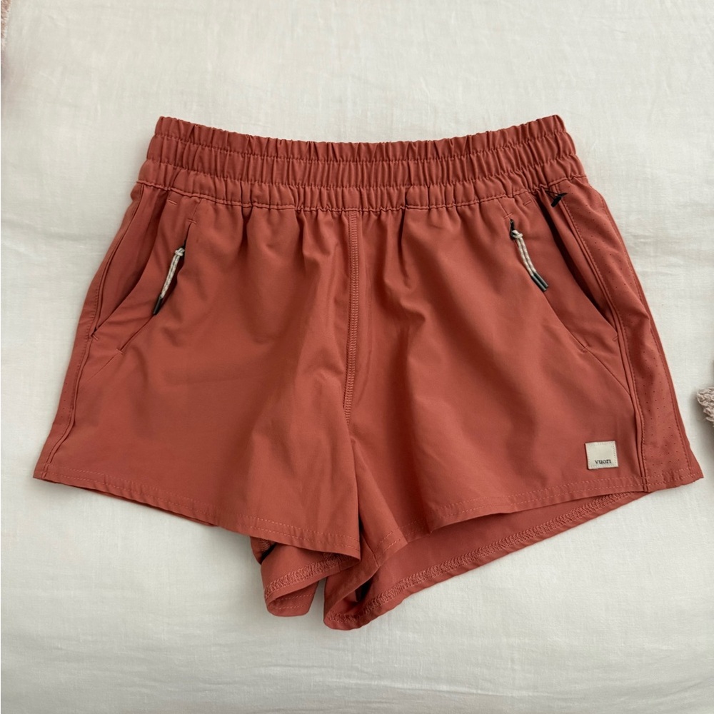 Vuori Women's Athletic Shorts in Terracotta